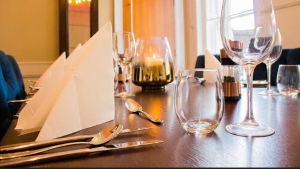 Shipquay Boutique Hotel Лондондерри Экстерьер фото
